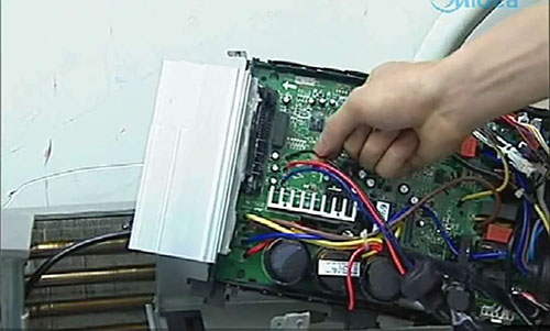 下花园美的空调电话是多少